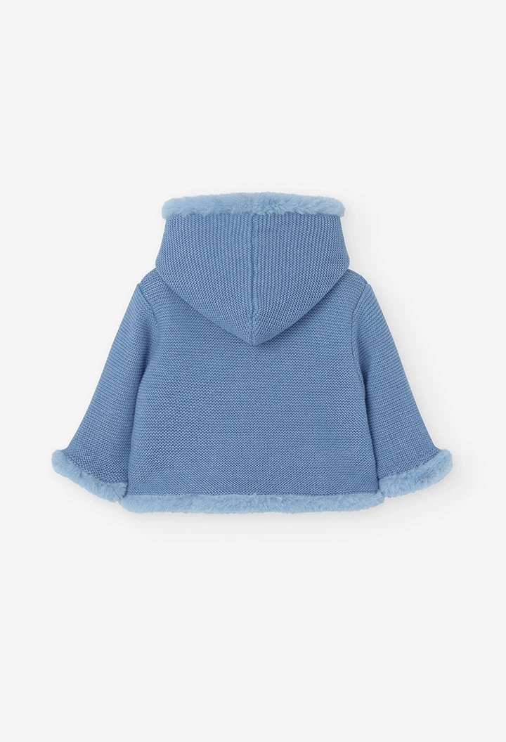 Strickjacke mit Kunstell für Baby-Jungen in Blau