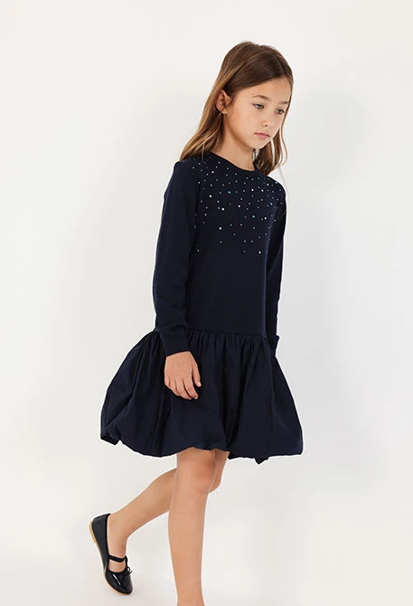 Robe en maille bleu marine avec sequins