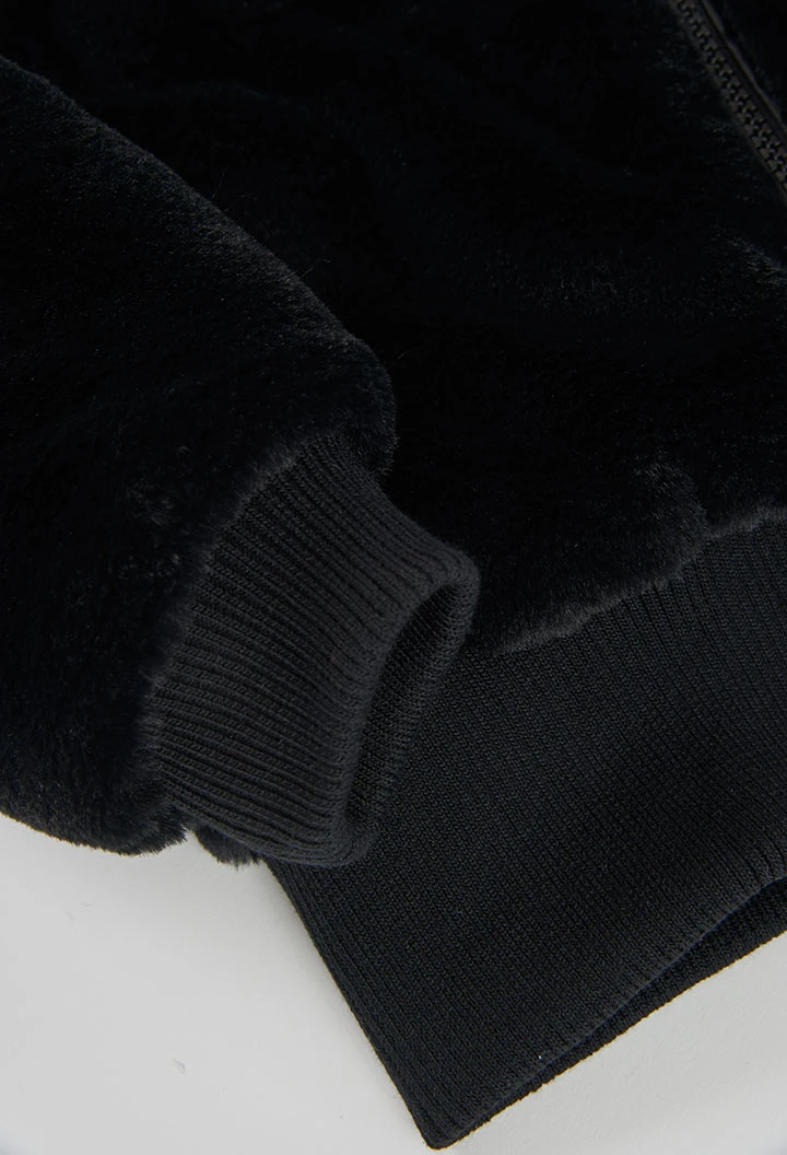 Veste en fausse fourrure fille noire à capuche