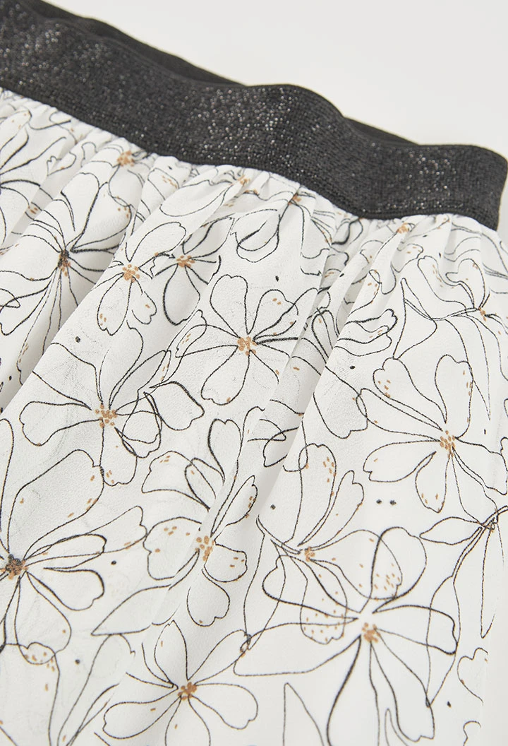 faldilla blanca estampada