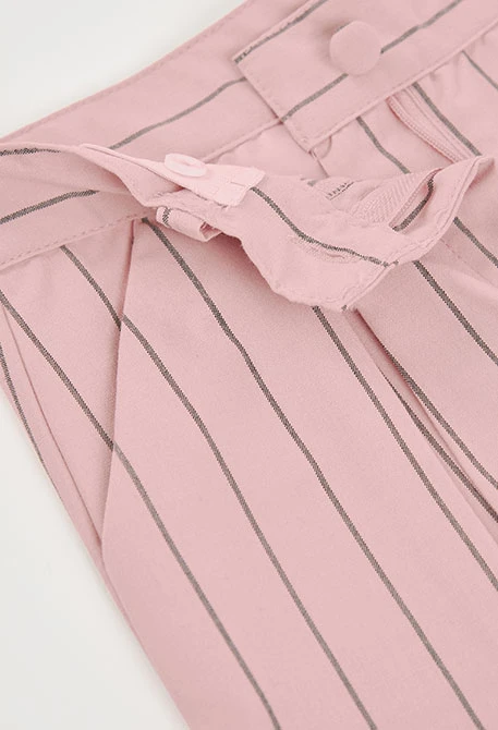 Pantaloncini a righe