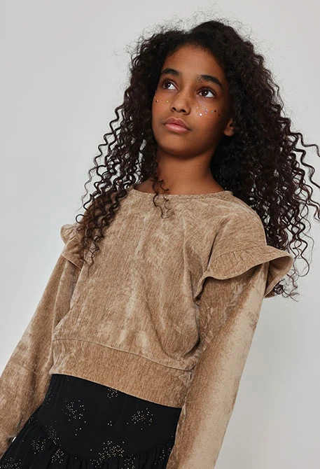 Sweat-shirt fille beige à volants sur les épaules