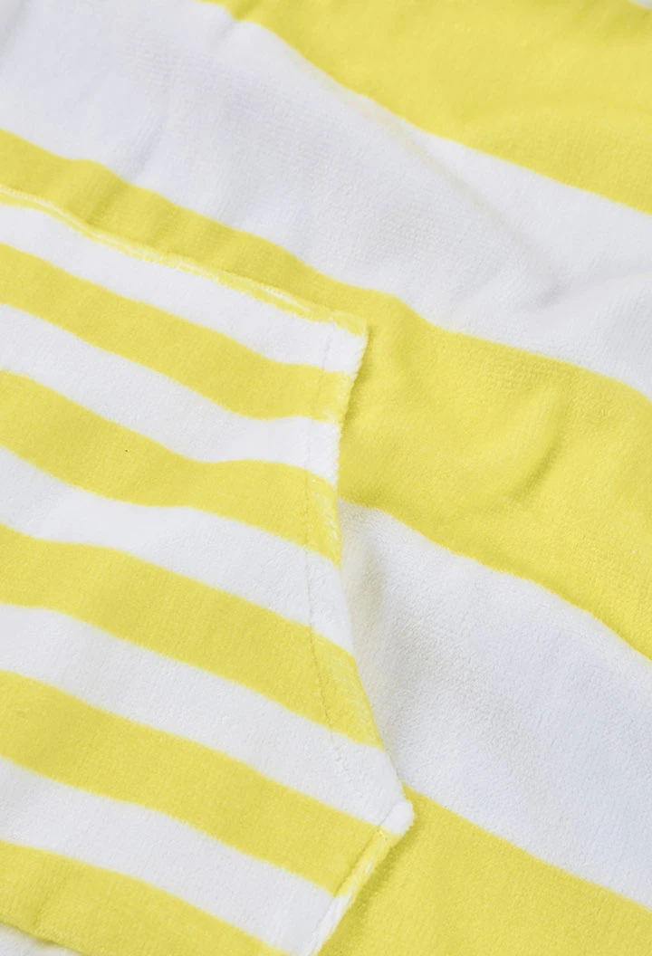 Serviette à capuche pour bébé avec rayures jaunes et blanches