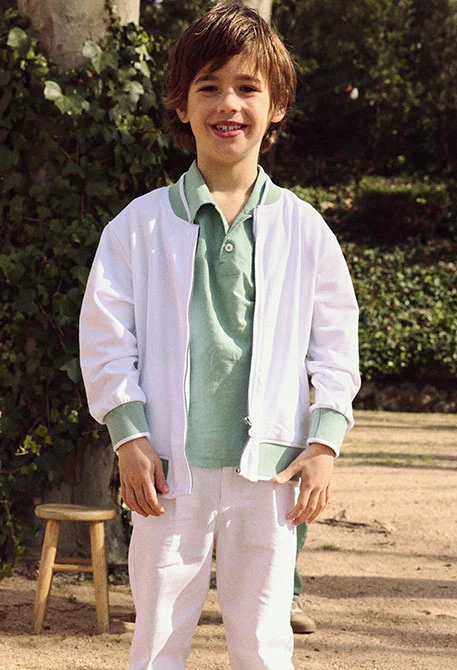 Weiße Kinderjacke