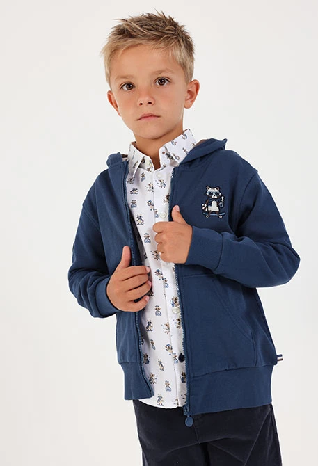 Jungen-Plüschjacke blau mit Waschbär-Stickerei