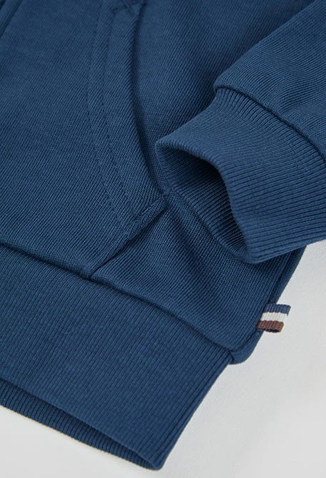 Jungen-Plüschjacke blau mit Waschbär-Stickerei