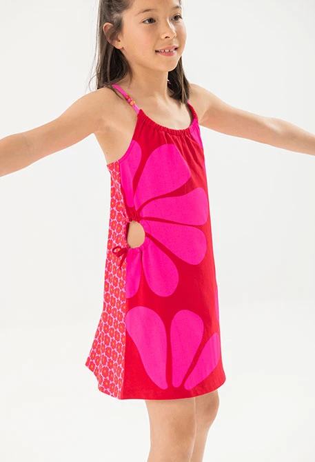 Vestido de punto para niña en color granate