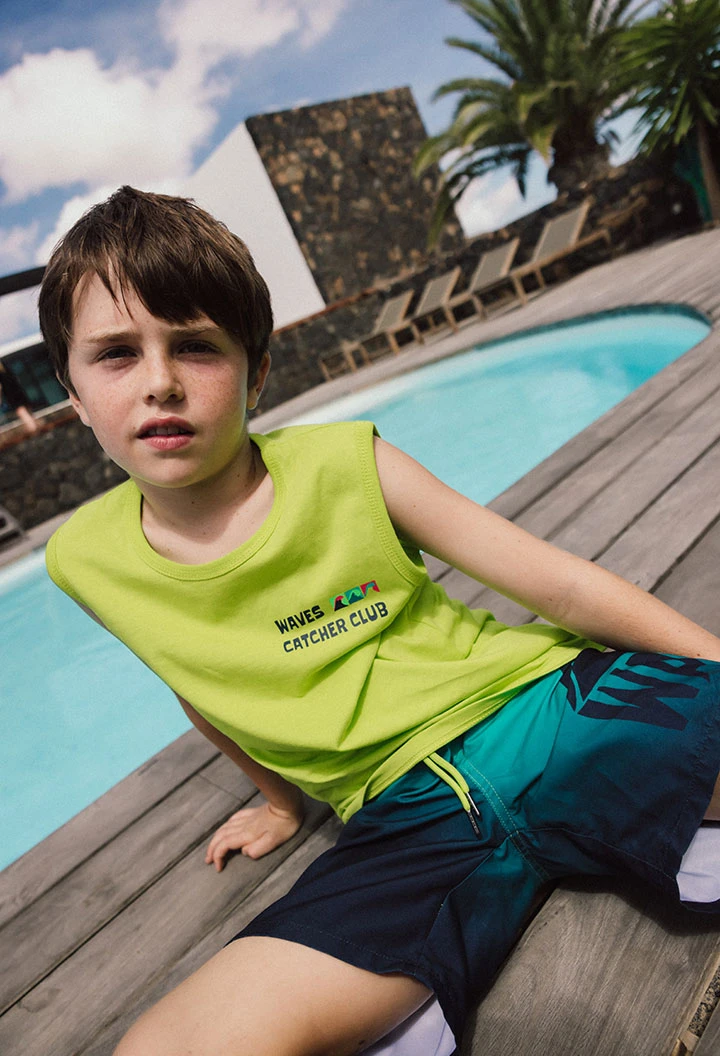 Maillot de bain en tissu recyclé pour garçon de couleur bleu marine