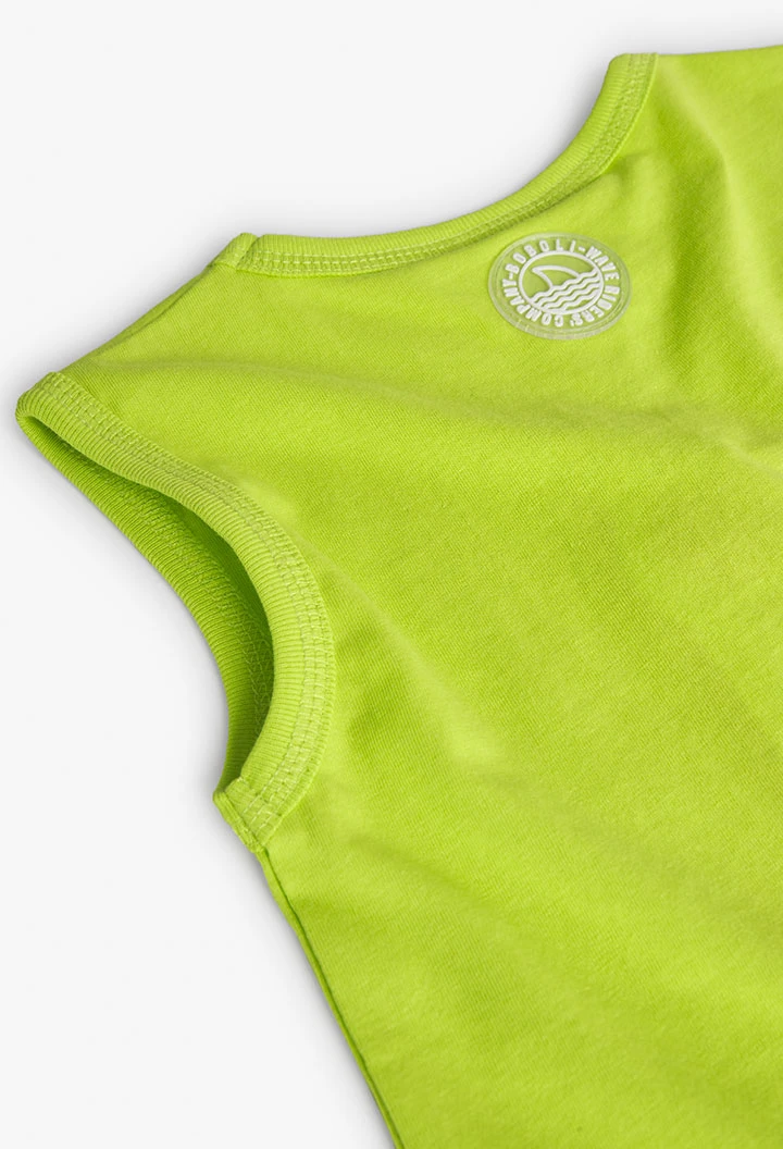 Camiseta de punto sin mangas de niño en verde