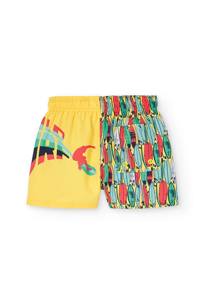 Bañador de niño estampado y de color amarillo