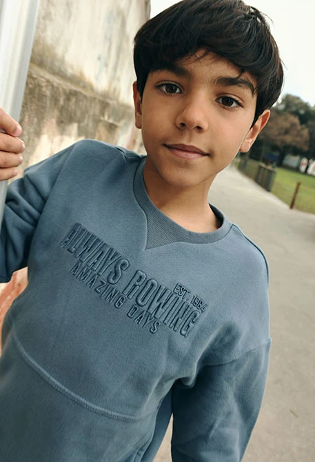 Sweatshirt azul criança