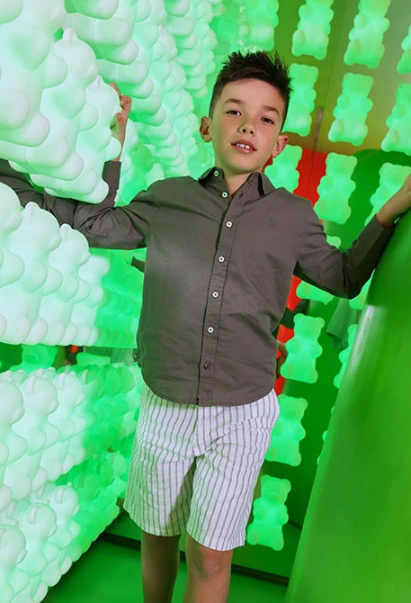 Striped white and black linen Bermuda shorts