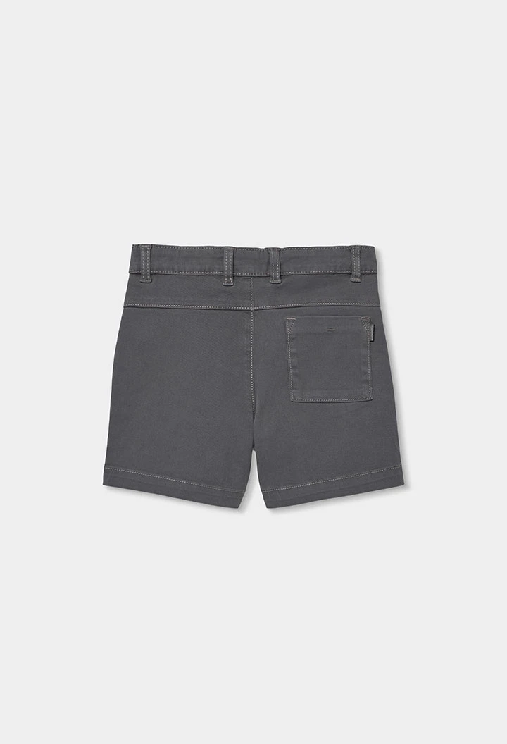 Graue Bermuda-Shorts