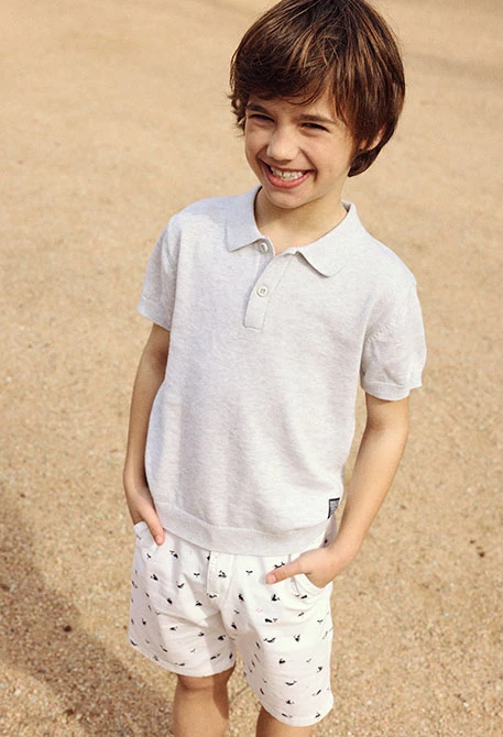 Kinder Poloshirt aus grauer Baumwolle