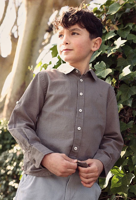 Camisa niño lino marrón