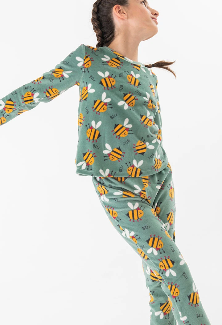 Pijama de terciopelo para niña en verde con estampado