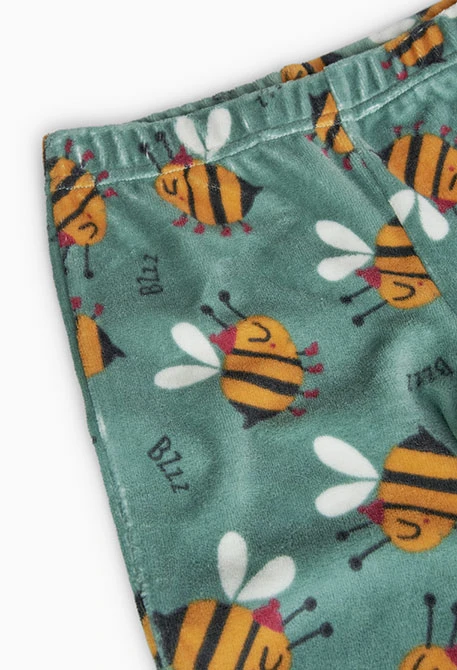 Pijama de terciopelo para niña en verde con estampado