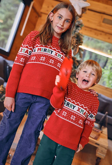 Pulôveres vermelho de Natal para toda a família
