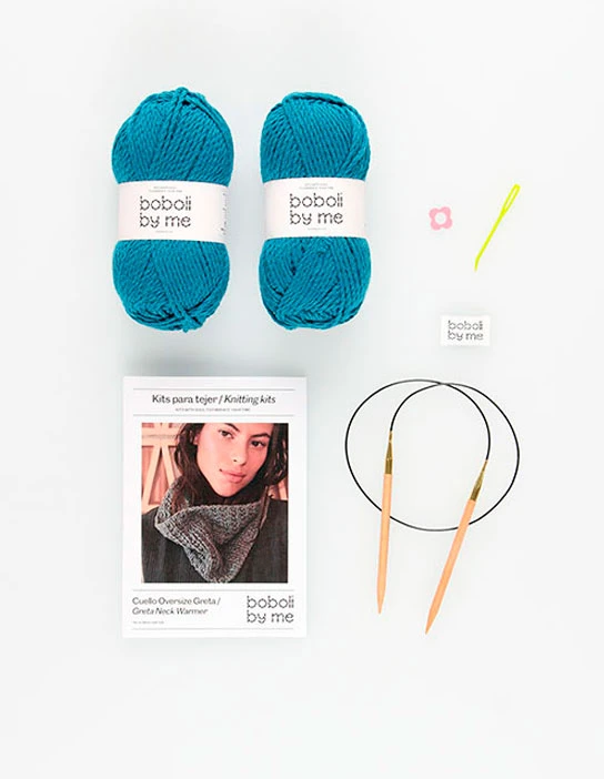 KIT PER LAVORARE A MAGLIA COLLO OVERSIZE GRETA COLORE ACQUA